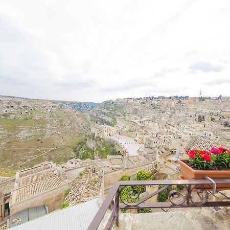 Dimora Santa Barbara Hotel Matera Bagian luar foto