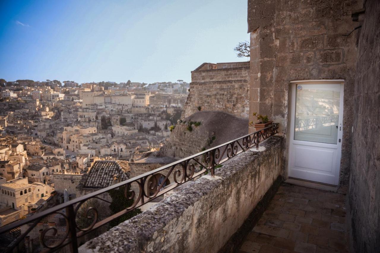 Dimora Santa Barbara Hotel Matera Bagian luar foto