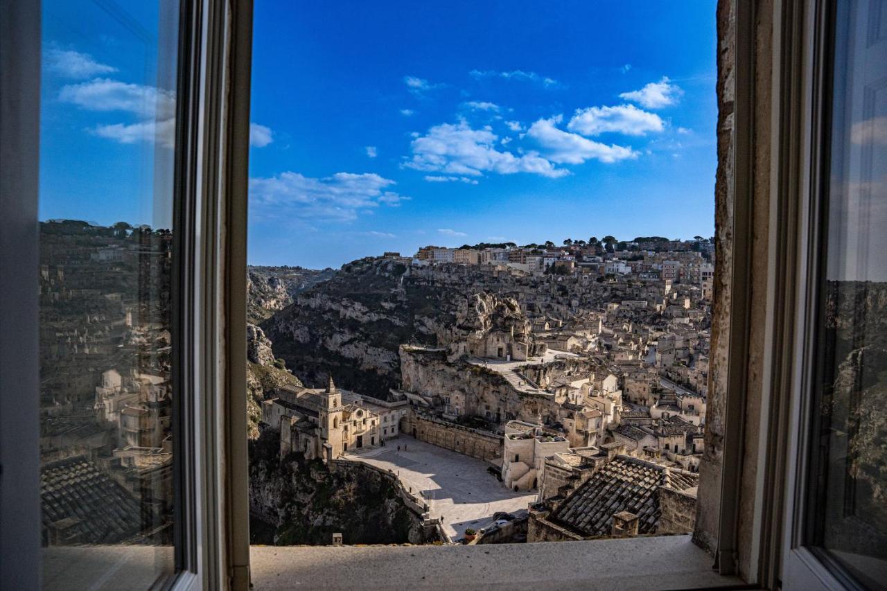 Dimora Santa Barbara Hotel Matera Bagian luar foto