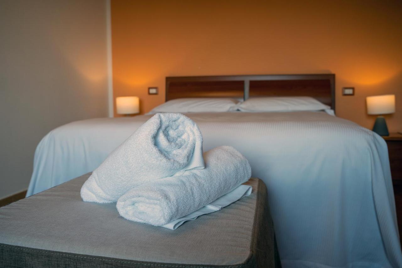 Dimora Santa Barbara Hotel Matera Bagian luar foto