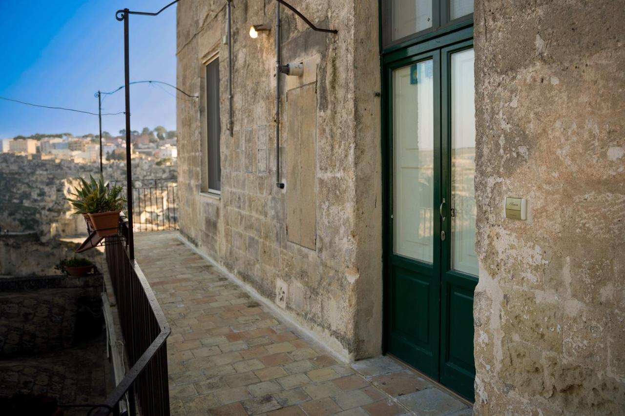 Dimora Santa Barbara Hotel Matera Bagian luar foto