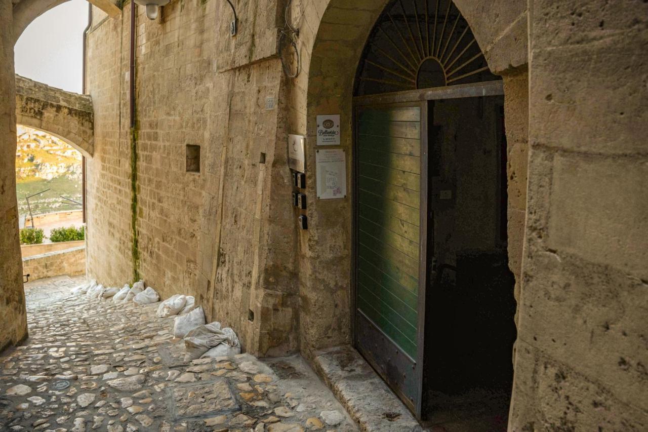 Dimora Santa Barbara Hotel Matera Bagian luar foto