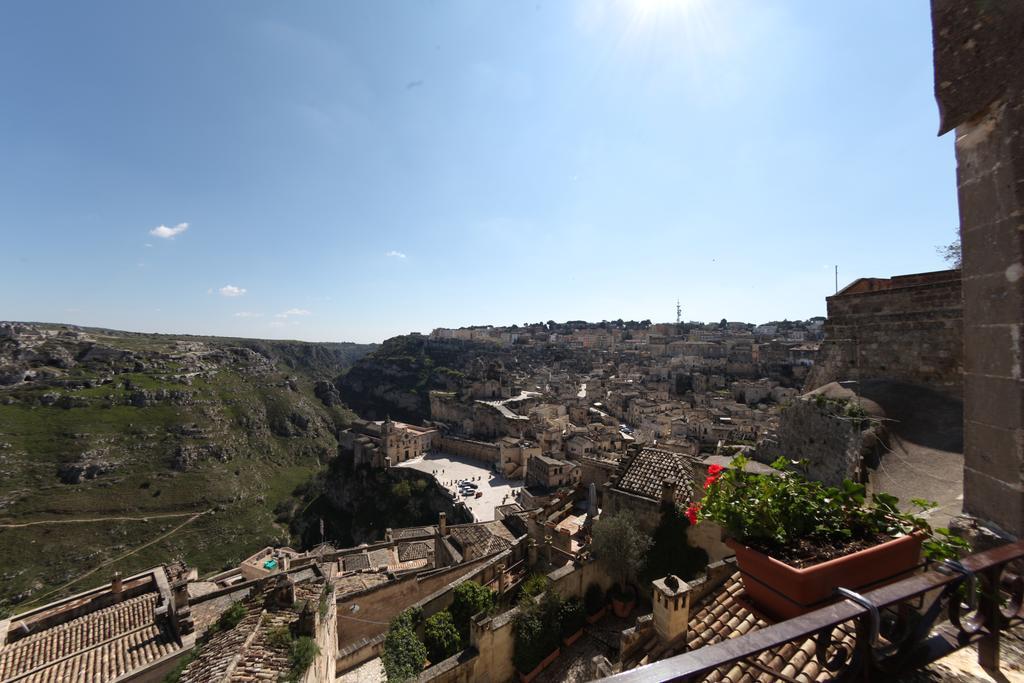 Dimora Santa Barbara Hotel Matera Bagian luar foto