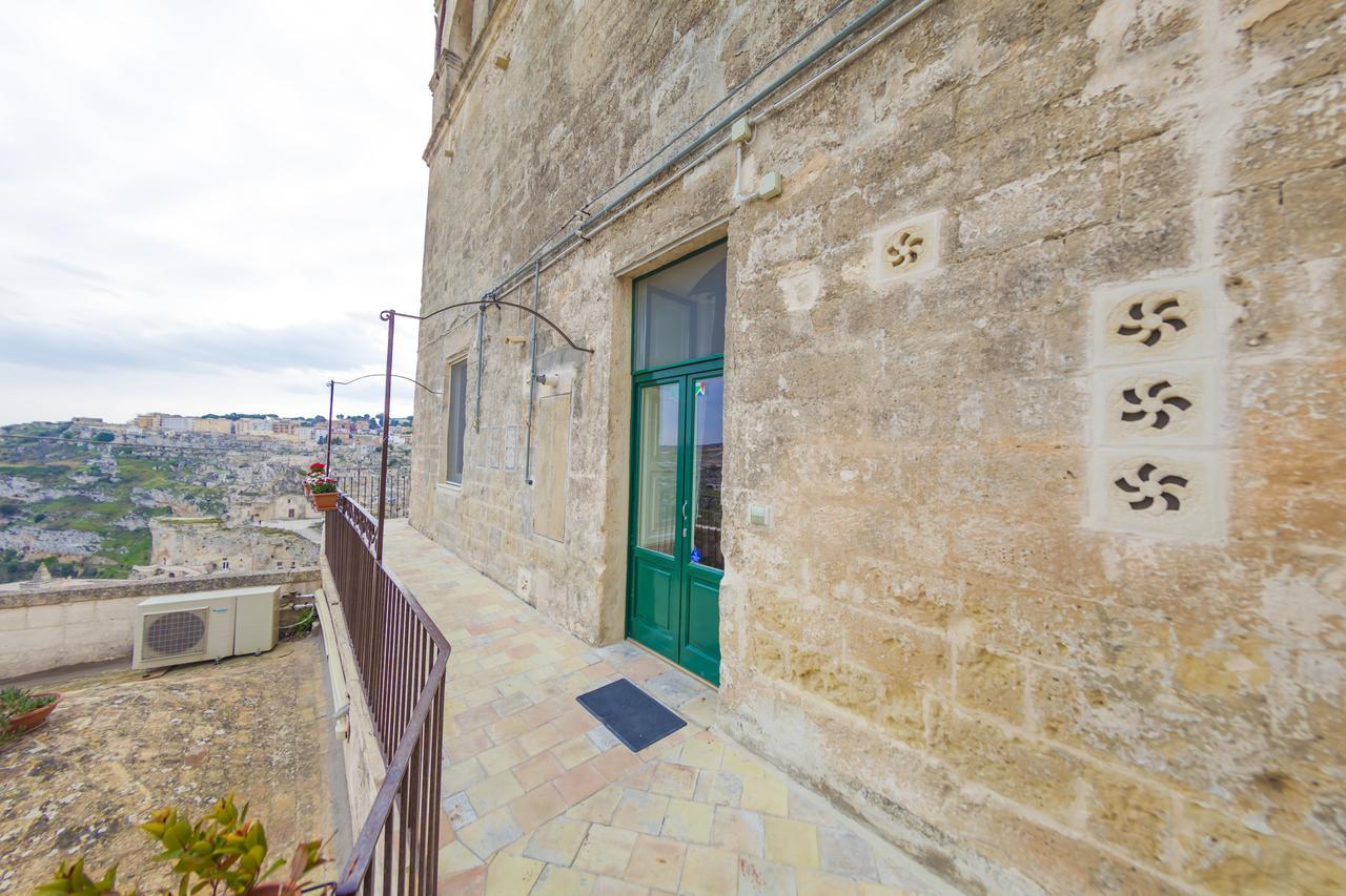 Dimora Santa Barbara Hotel Matera Bagian luar foto
